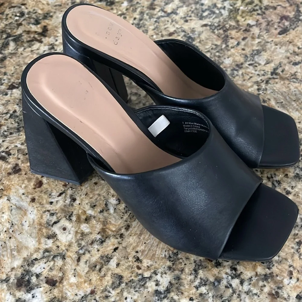 Wedges - Picture 7 of 7